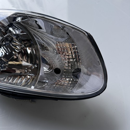 HEAD LAMP WHITE FOR K-IA SPECTRA 2001 03-19001